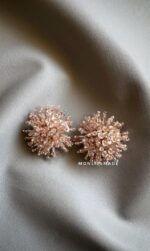 ER611721 - Handmade Flower Earrings - Gold - Image 3
