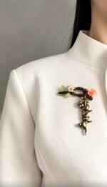 3D Monkey with Flower Brooch BC260926 - Image 2