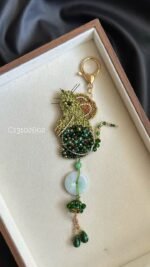 C13102602 - Emerald Micky Bag Chain - Image 3