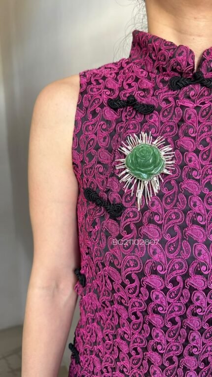 BC21102607 - Green Rose Radiance Brooch