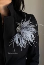 BC05102602 - Gray Swan Brooch - Image 2