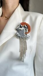 BC03102601 - Lucky goat brooch - Image 2